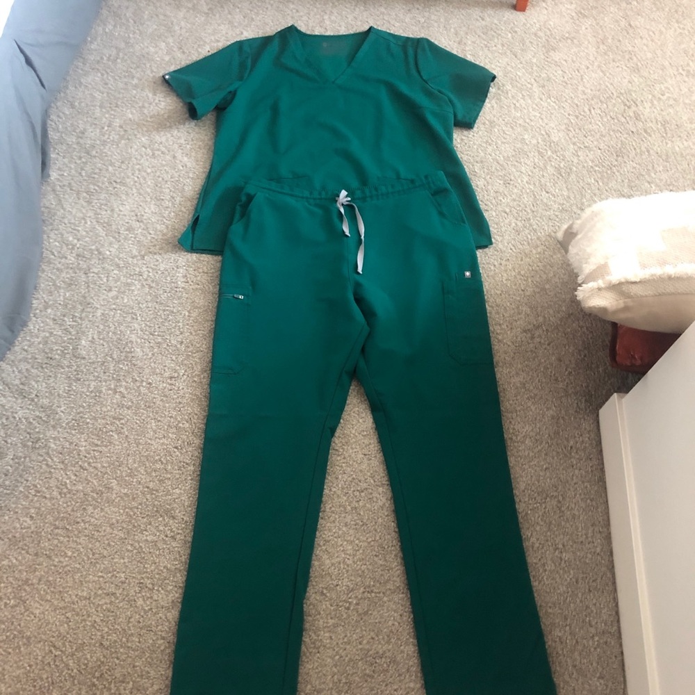 FIGS hunter green scrub set